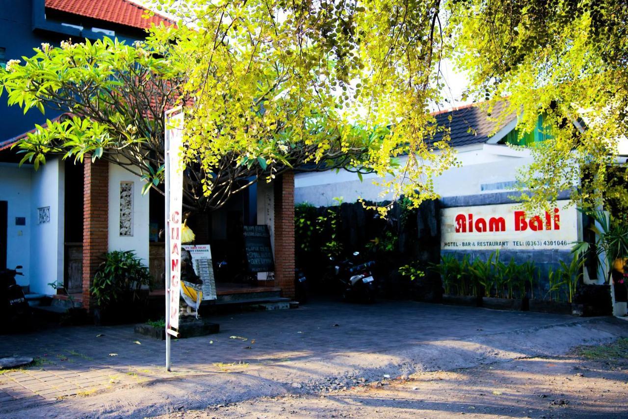 אמד Alam Bali Beach Resort מראה חיצוני תמונה