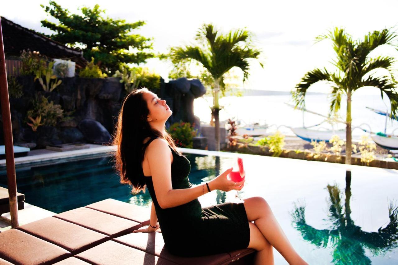 אמד Alam Bali Beach Resort מראה חיצוני תמונה