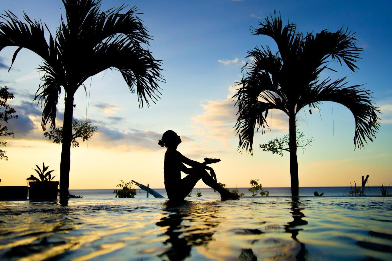 אמד Alam Bali Beach Resort מראה חיצוני תמונה