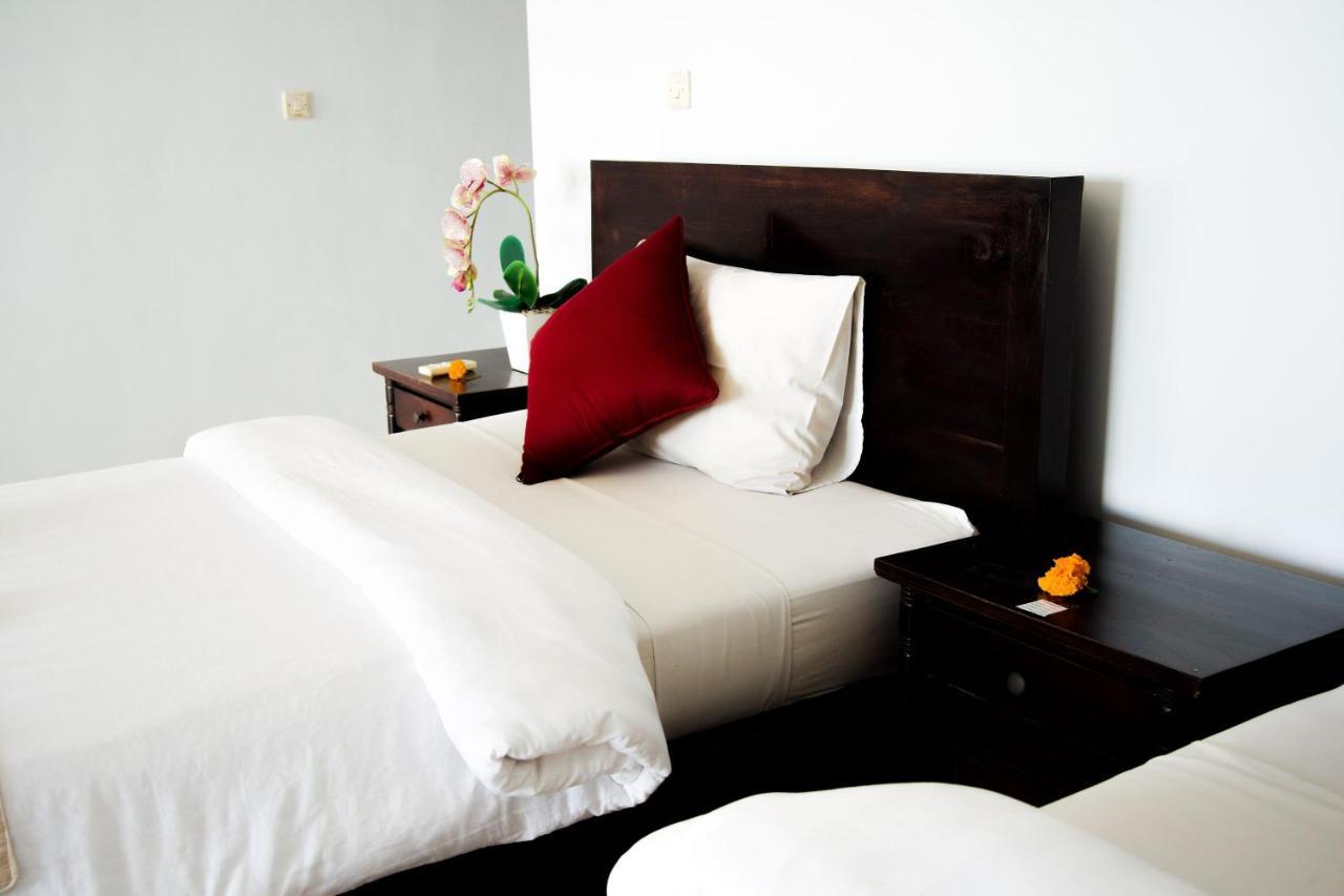 אמד Alam Bali Beach Resort מראה חיצוני תמונה